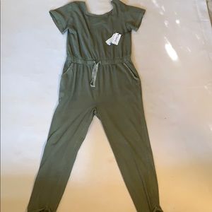 Treasure & Bond (Nordstrom) girls jumpsuit